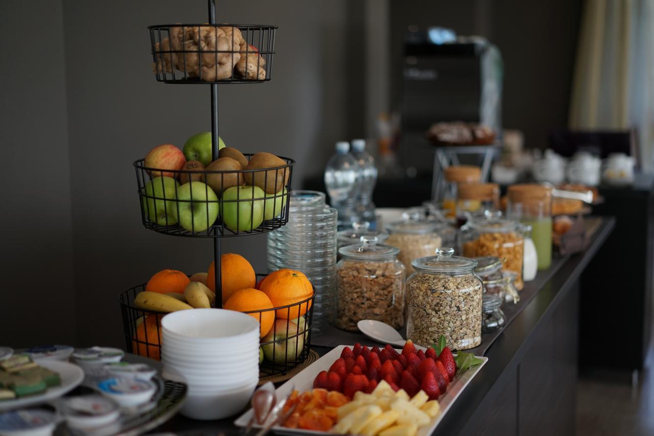 Hotel Aplo - Breakfast Experience Cervia Exterior photo